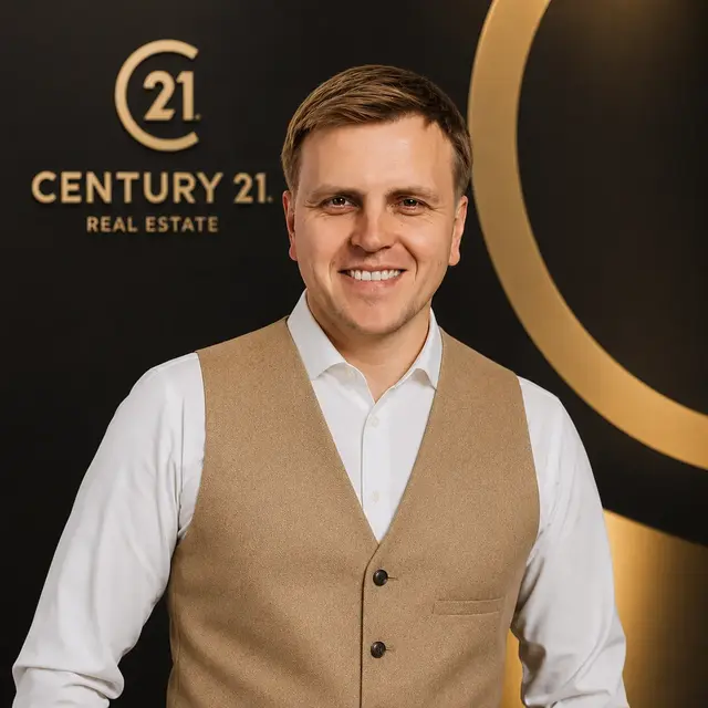 Олександр Павлішин — рієлтор Century21 Albania